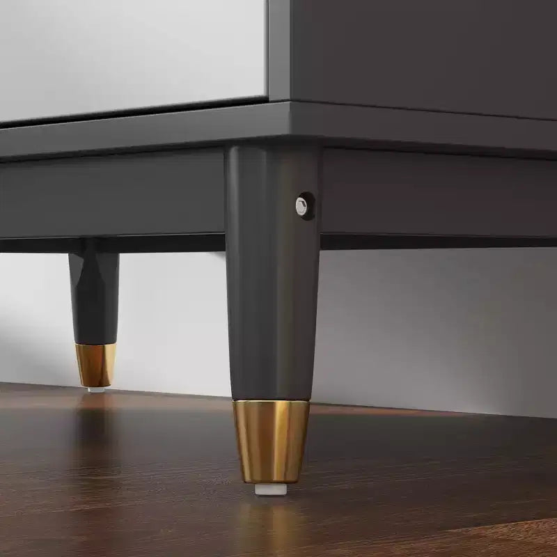 Armoire contemporaine élégante et fonctionnelle