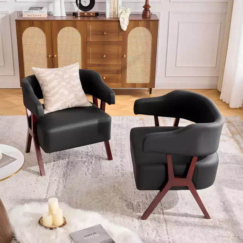 Chaise d'appoint rembourrée de style milieu de siècle avec assise revêtue de similicuir
