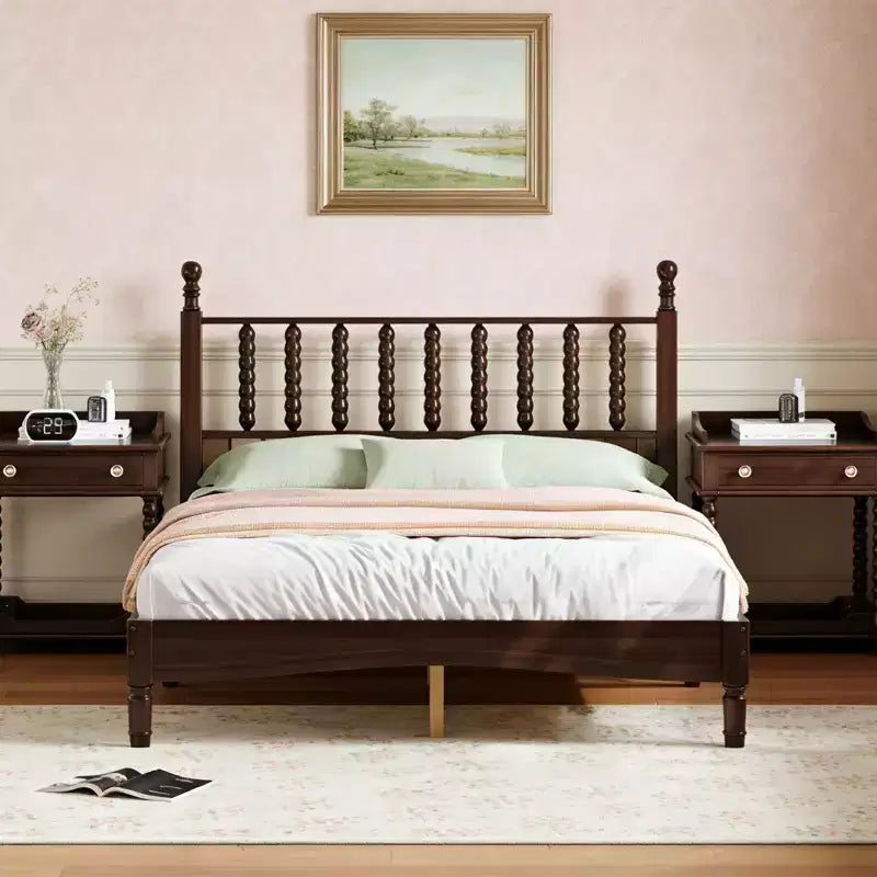 Lit plateforme rétro en bois avec tête de lit en forme de gourde