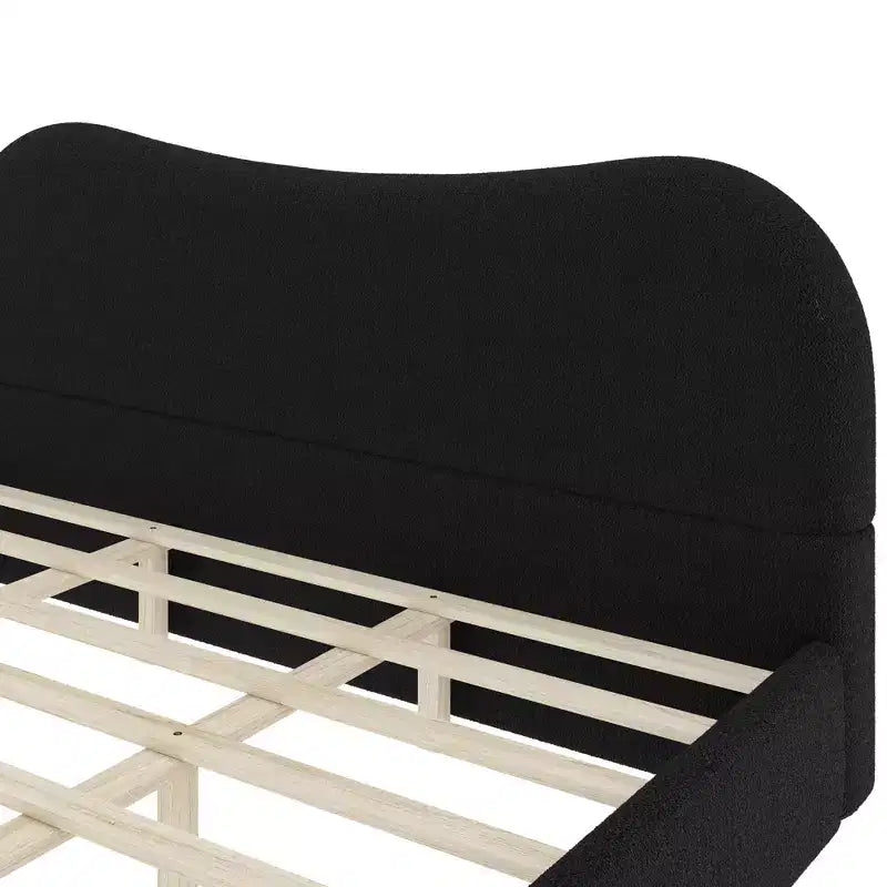 Lit plateforme rembourré avec support en bois