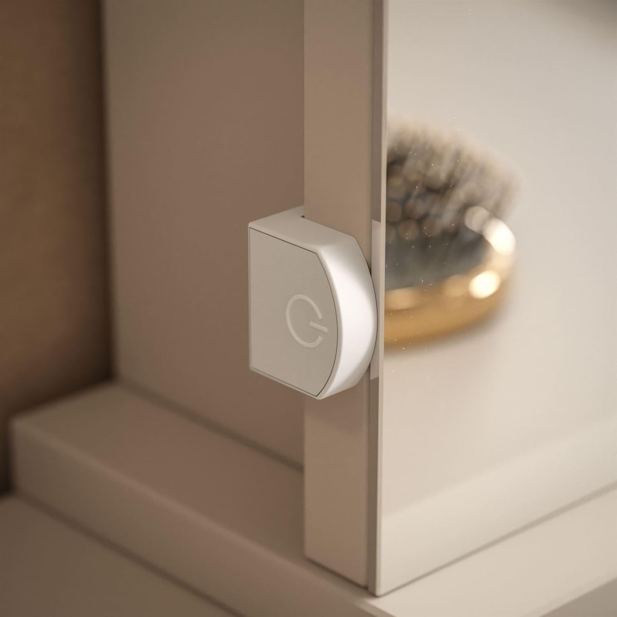 Lookway Schminktisch MADA Elite II mit LED-Spiegel – Elegant – Frontalansicht 4/15