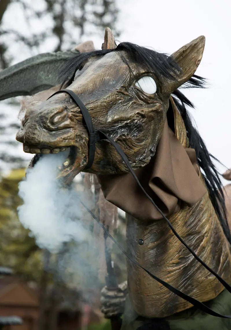 Reaper Halloween animatronic spookruiter, close-up van het spookfiguur