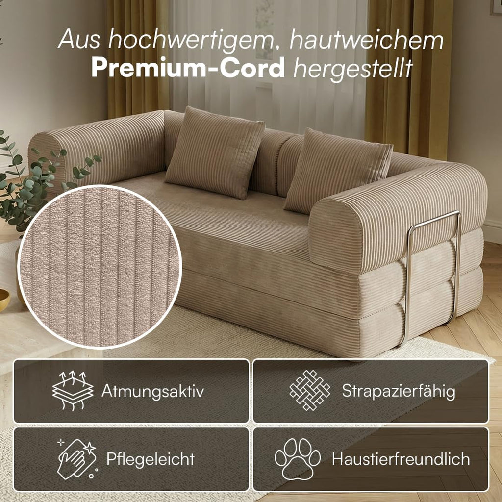 Zwei mitgelieferte Kissen in Taupe