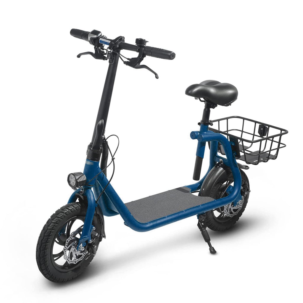 De scooter opgevouwen en gedragen aan het stuur