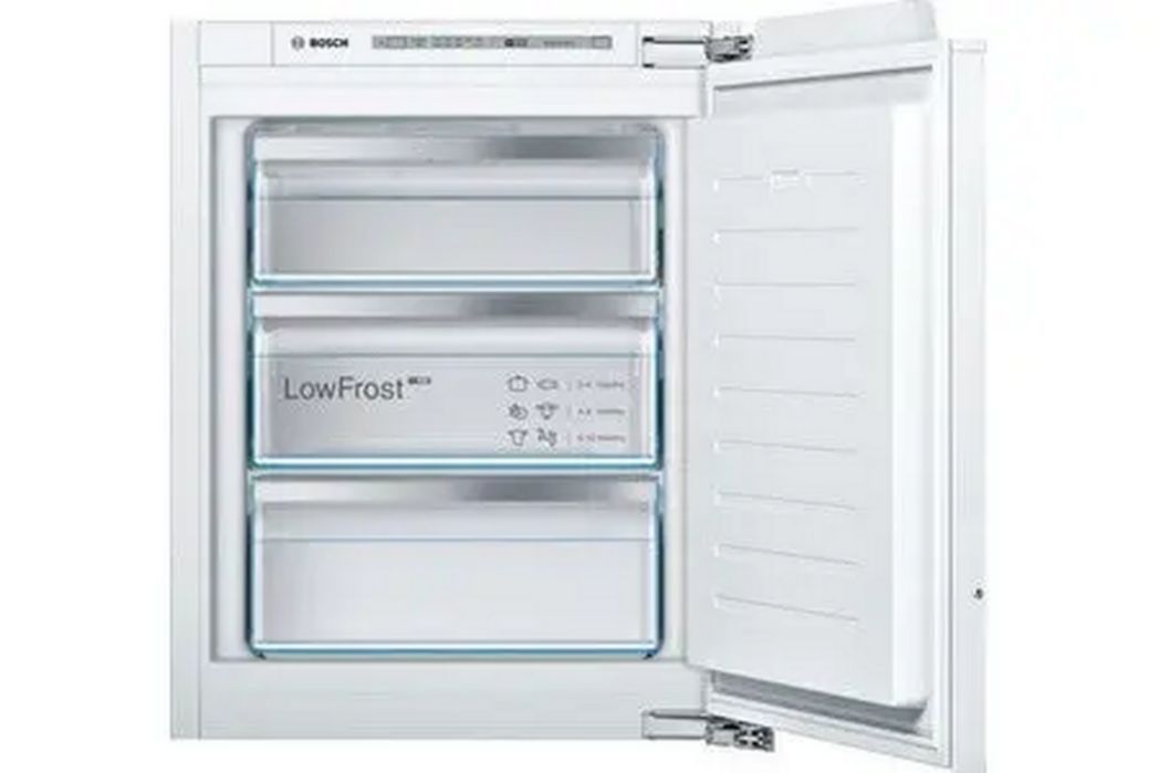 Witte Bosch GIV11AFE0 inbouwvriezer in de keuken