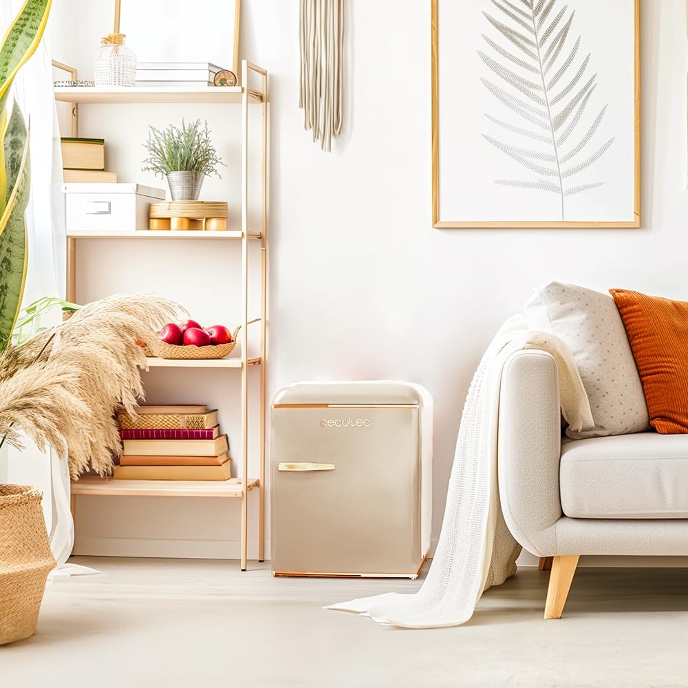 Cecotec Mini Frigo Bolero CoolMarket TT Origin 45 Beige E. Réfrigérateur Hauteur 55cm et Largeur 44,7cm, Classe énergétique E, Bac à Glace et Poignée Chromée, Beige