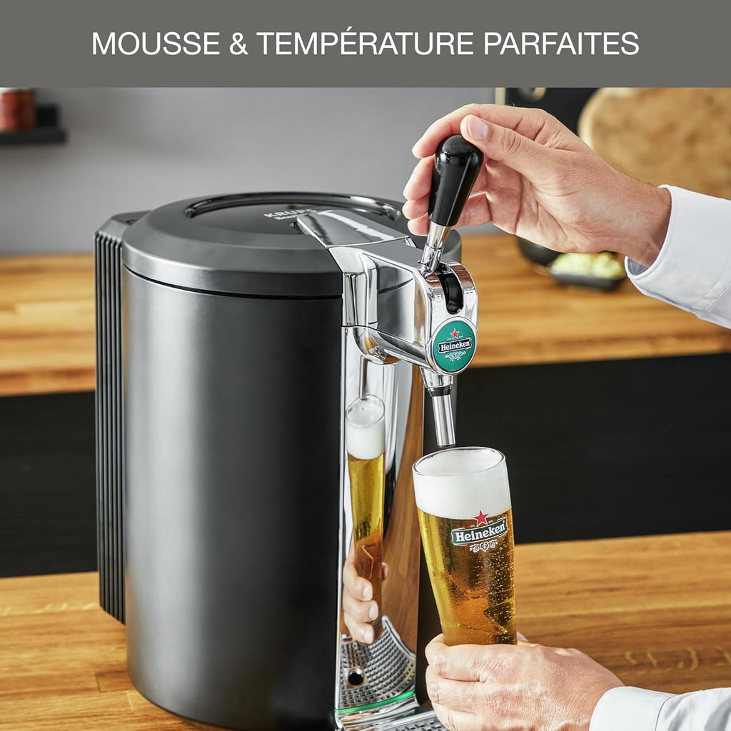 Krups Beertender Machine bière pression  F?ts de 5 L  Marques du groupe Heineken  Témoin lumineux  Température et mousse parfaites  Bière fra?che  Installation facile  Compact noire VB450E10