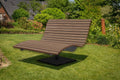 Waldsofa Swing drehbar im Garten aufgestellt