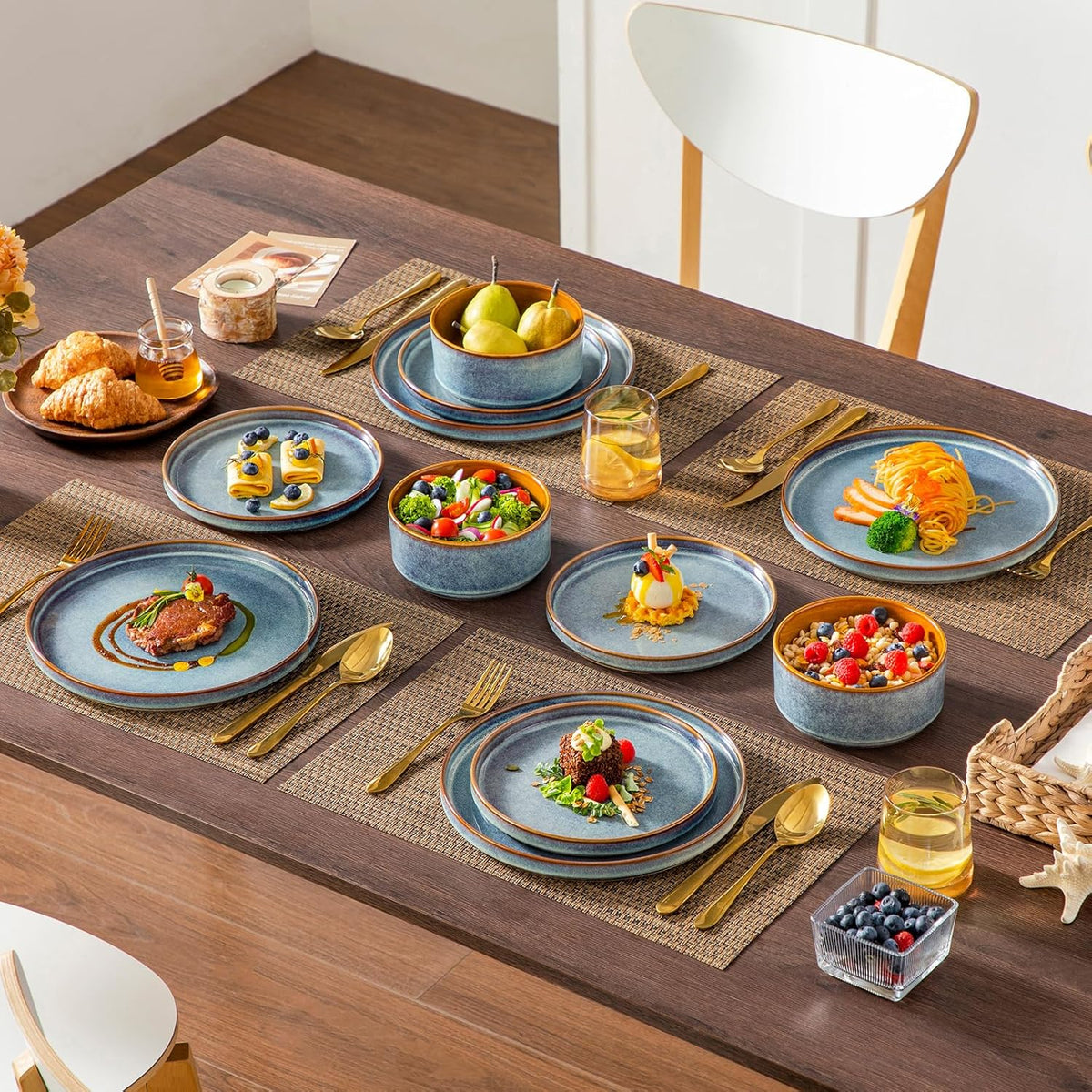 vancasso ONION Assiettes Service de Table 24 Pièces pour 8 Personnes, Service Complet en Grès - 8 Assiettes Plates, 8 Dessert et 8 Bols - Adapté au Micro-Ondes, Gla?ure Gris Bleu