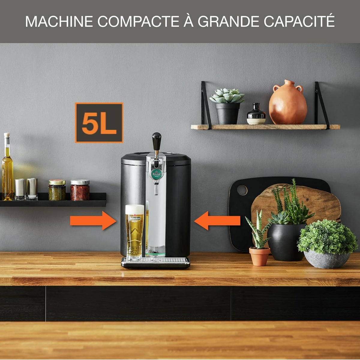 Krups Beertender Machine bière pression  F?ts de 5 L  Marques du groupe Heineken  Témoin lumineux  Température et mousse parfaites  Bière fra?che  Installation facile  Compact noire VB450E10