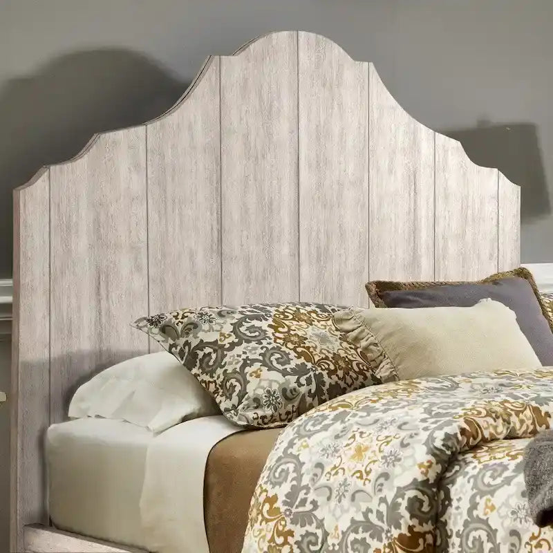 Ediline Antique-finish Scalloped Panel Bed by iNSPIRE Q Classic