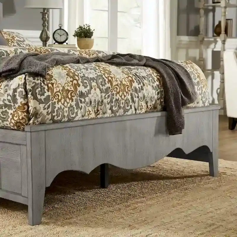 Ediline Antique-finish Scalloped Panel Bed by iNSPIRE Q Classic