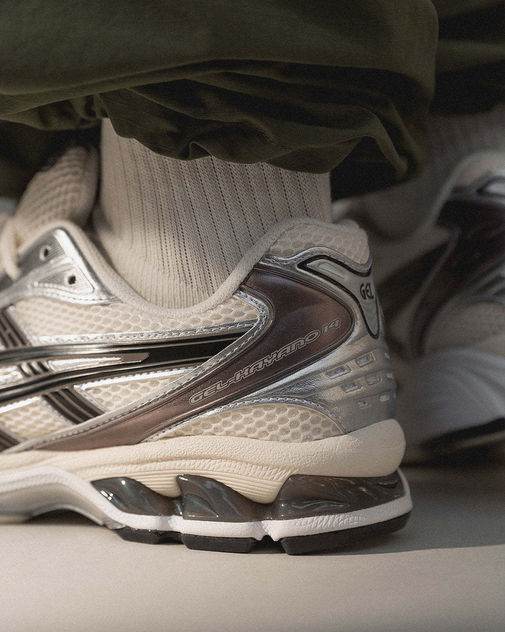Asics GEL-Kayano 14 retro sneaker, stijlvolle lifestyle look