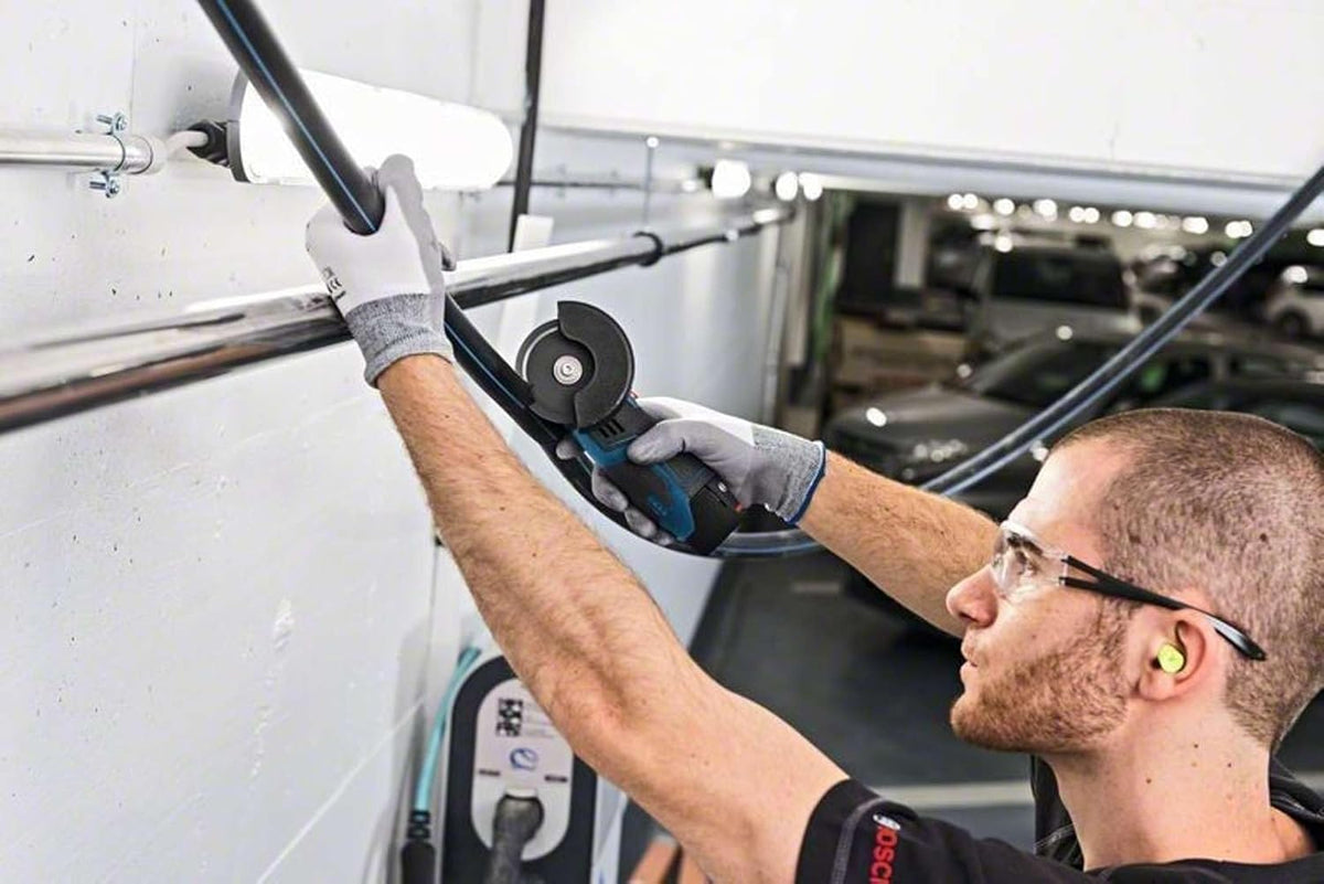 Professional 12V System Akku Winkelschleifer GWS 12V-76 (ink – Detailansicht 3/3