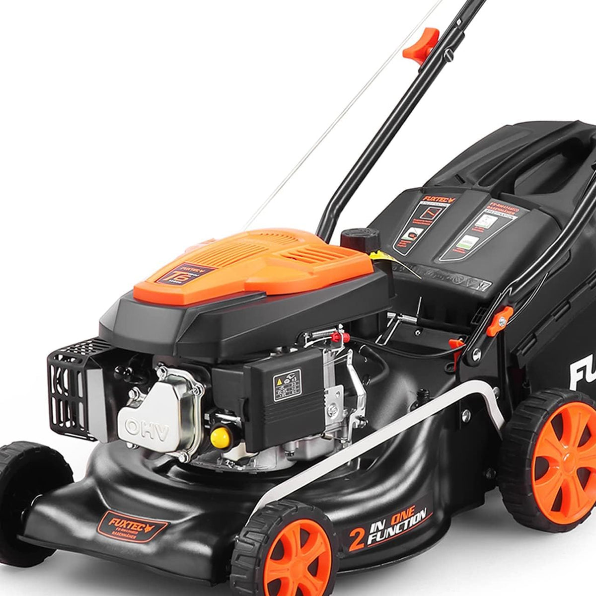 FUXTEC FX-RM4646ECO benzinegrasmaaier, groene grasmaaier op het gazon