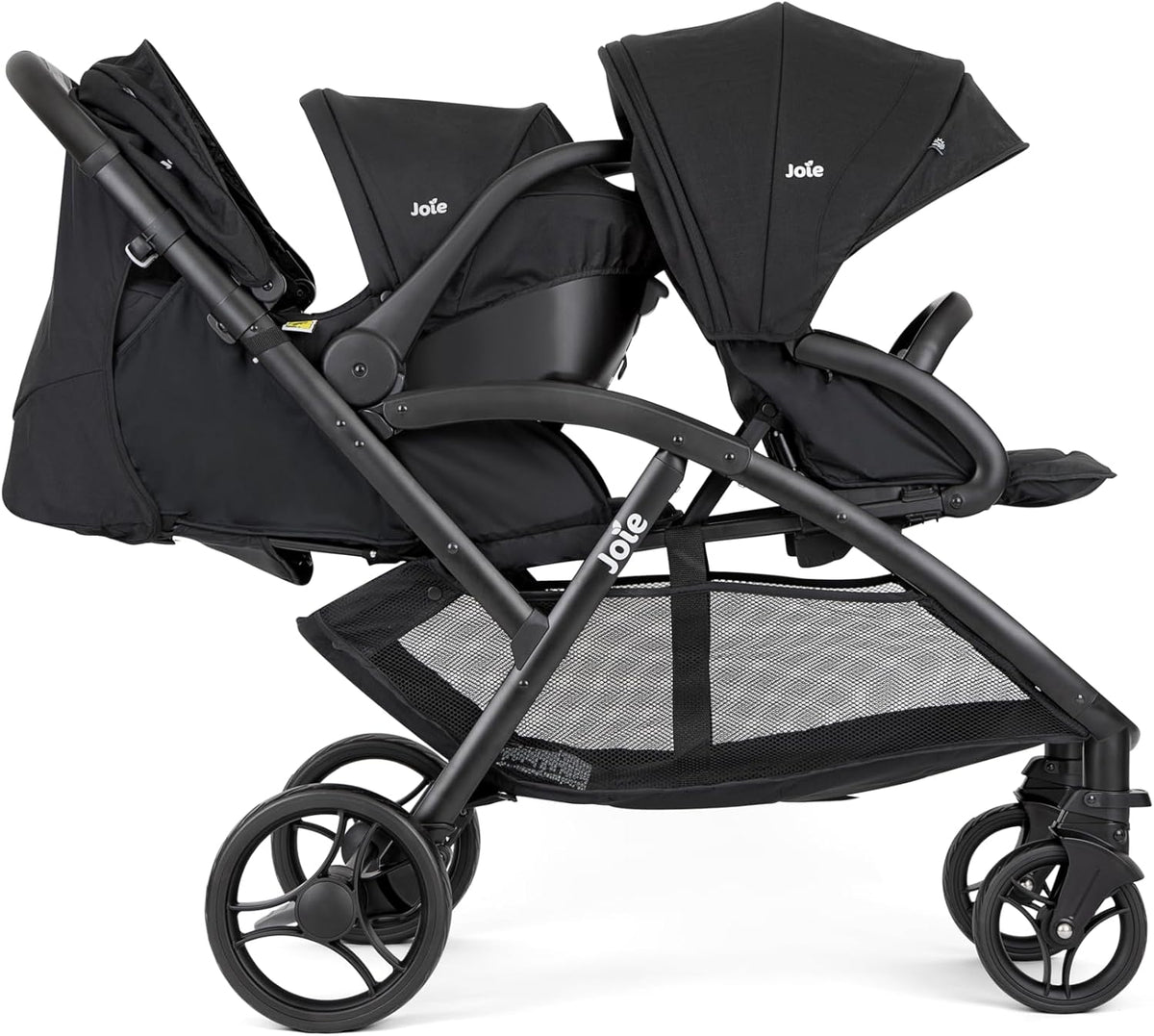 Joie Evalite Duo gebruiksklare wagen in de woonkamer