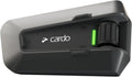 Cardo PACKTALK Edge intercom op een motorhelm, vooraanzicht